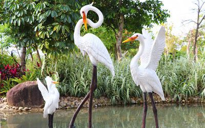 公園池塘創意玻璃鋼仿真仙鶴雕塑