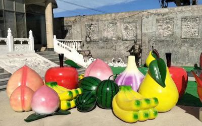 農場卡通玻璃鋼彩繪各種水果雕塑