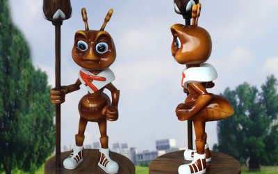 游樂園擺放的玻璃鋼卡通卡通螞蟻衛士雕塑