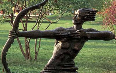 公園景觀玻璃鋼仿銅射箭人物雕塑