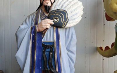 景區寺廟擺放玻璃鋼彩繪諸葛亮雕塑