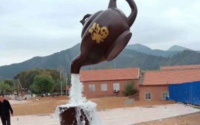 公園大型玻璃鋼懸浮流水噴泉天壺雕塑