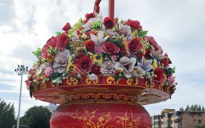 廣場大型喜迎國慶天安門玻璃鋼大花籃雕塑