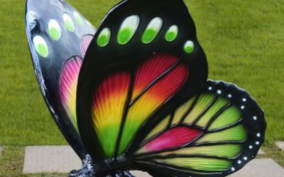 景區(qū)彩繪玻璃鋼仿真蝴蝶雕塑